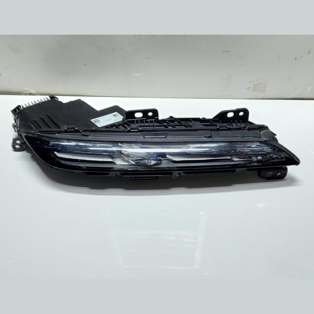 Genuine 2023-2025 BMW i7 Headlight Upper CRYSTAL 9879936 7 Series G70 i7 