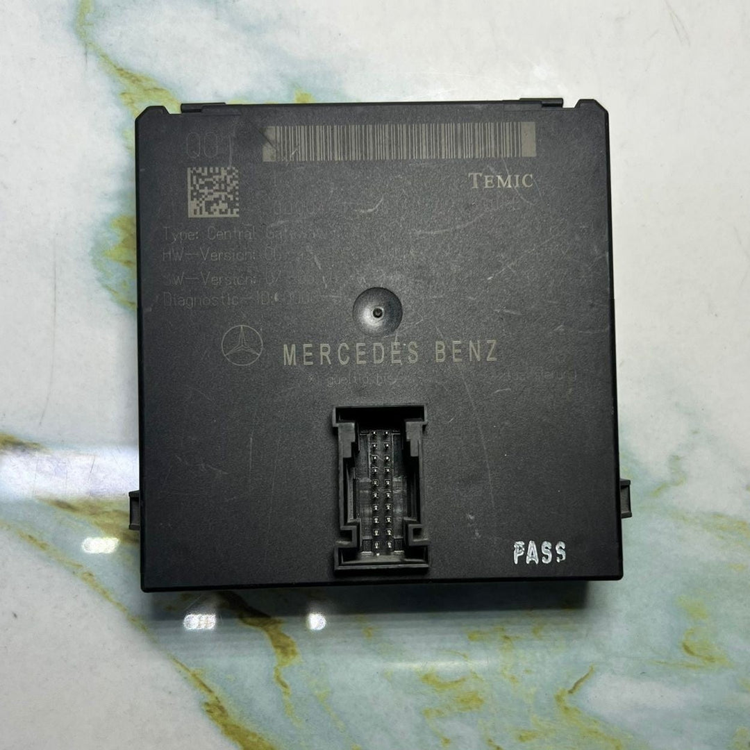 2007-2013 Mercedes-Benz W221 S-Class Gateway Control Module A221 5408362 OEM