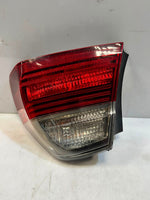 Bild in die Galerieansicht laden, BMW  3 Series E90 TYC TAIL Light Rear Left RIGHT BACKLIGHT 0406879 0406880 OEM