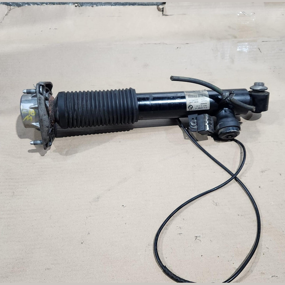2013-2018 BMW X5 Rear Shock Absorber 6875089 X5 F15 F85 and X6 F16