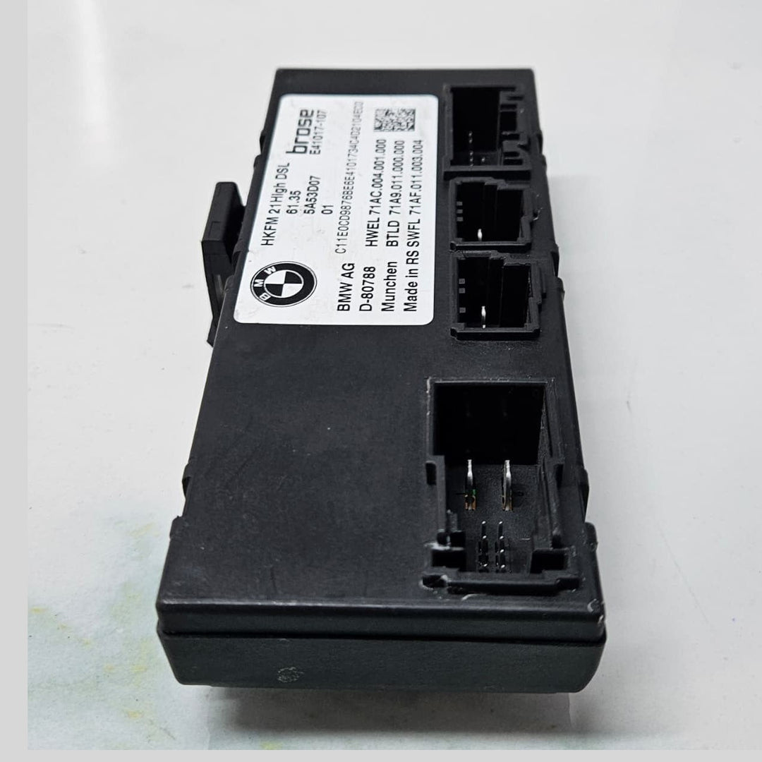 2022 BMW  iX I20 G61 Tailgate Control Unit 5A53D07