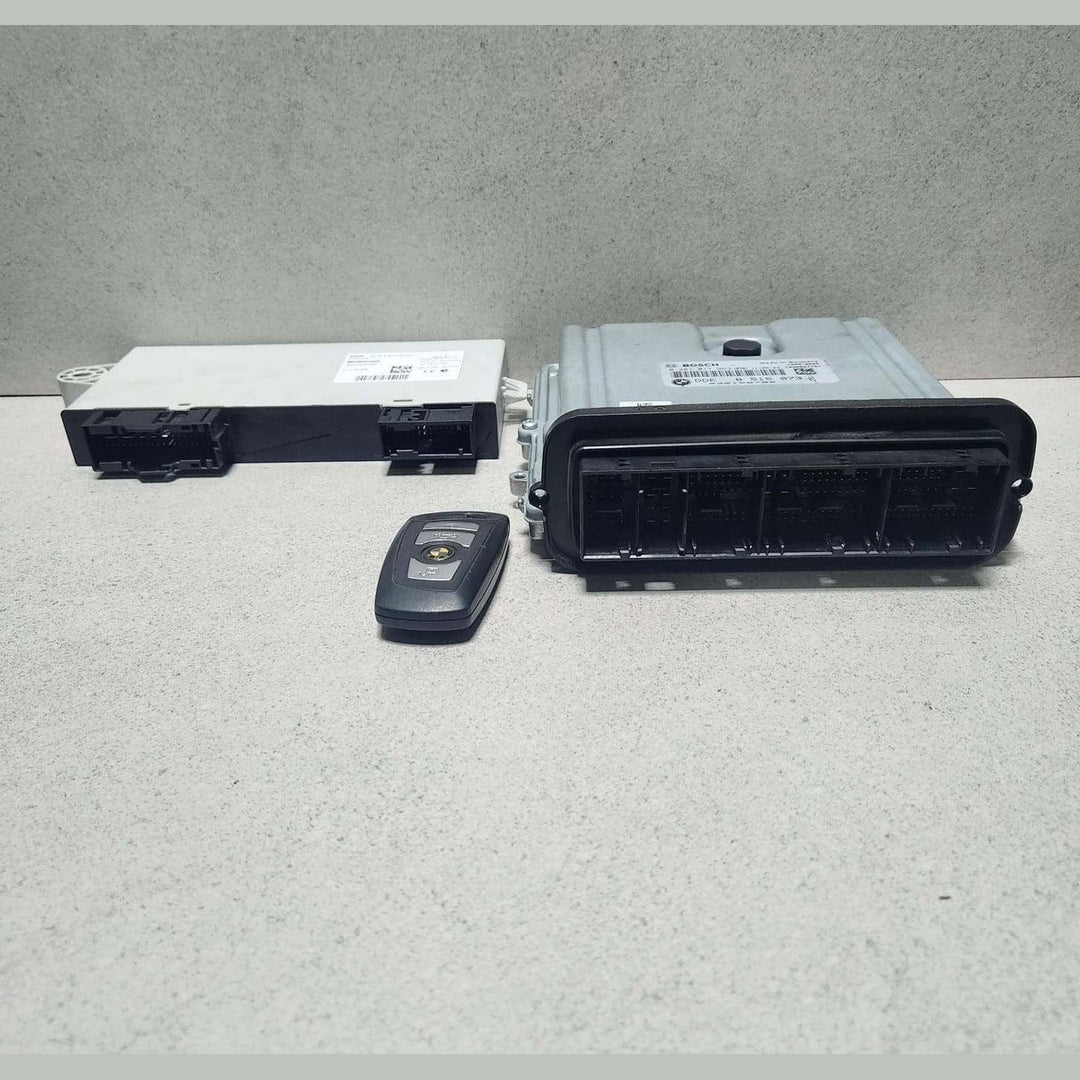 BMW Engine Control Unit DDE 8515073 530d 730d 3.0 2011 7 Series ECUT SET DIESEL