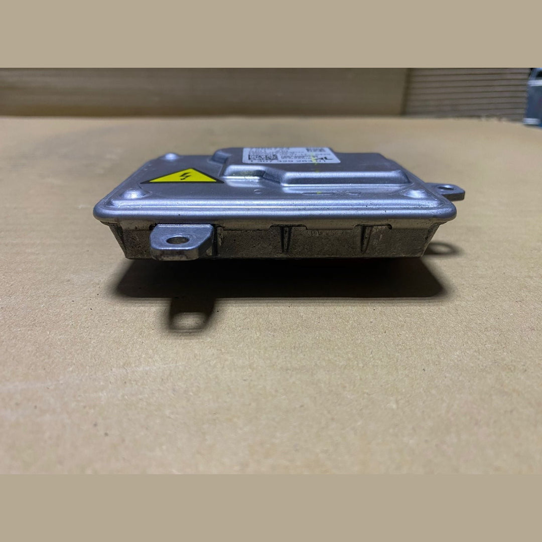 BMW Xenon Hid Headlight Ballast Control Module 7255724 D1S D1R xenon