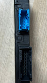Load image into Gallery viewer, 2011-2018 BMW X3 Central Gateway Control Module 9380334 F25 and X4 F26