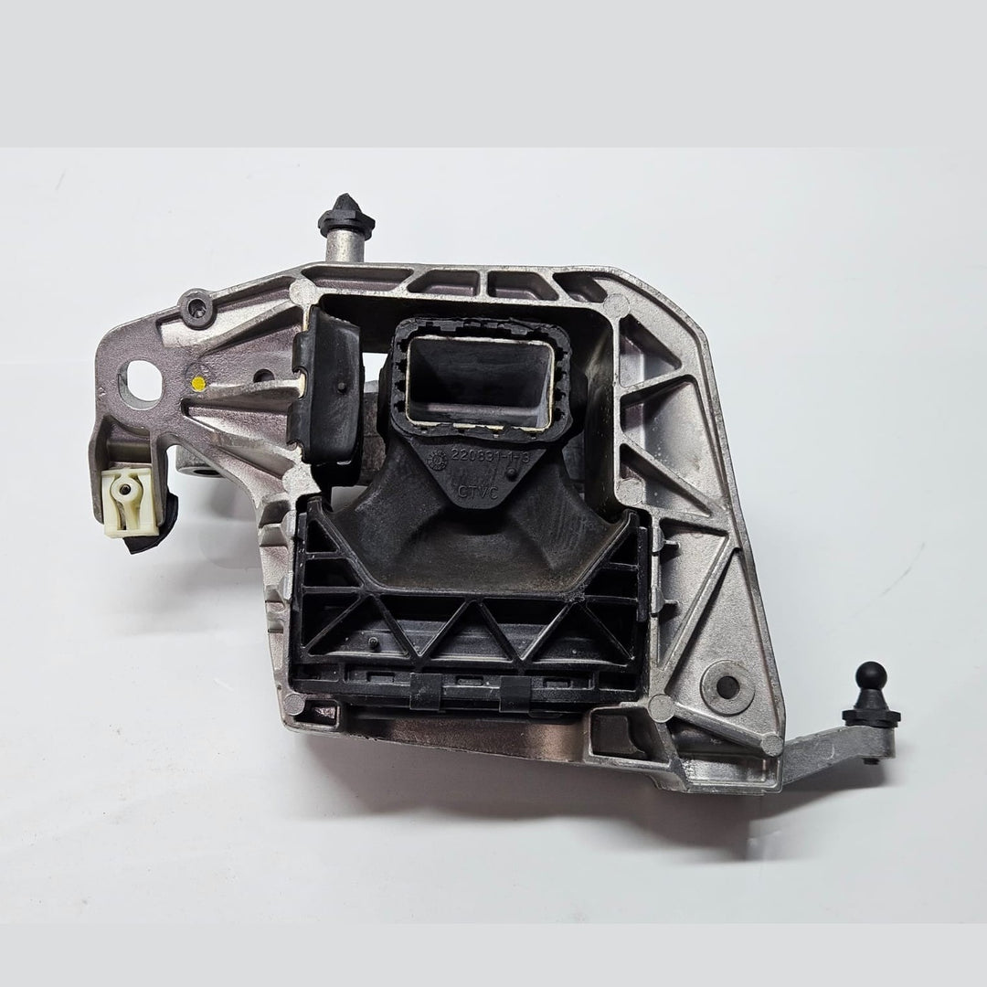 9423376-2024 BMW X1 U11 B38N Engine Mount Right Side OEM