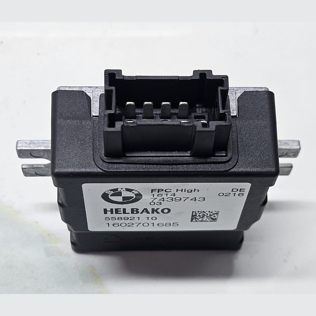 2017 BMW 7 Serie G11 G12  Fuel Pump Control Module 7439743 OEM