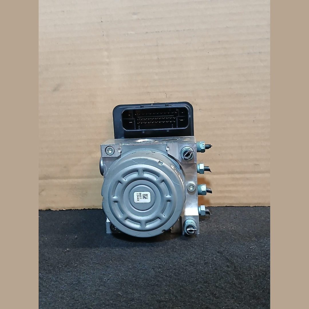 BMW F30 3 Series Anti-Lock ABS Brake Pump Module Assembly Unit 6869726
