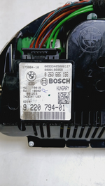 Bild in die Galerieansicht laden, BMW 7 F01, F02 INSTRUMENT CLUSTER 9220794 4.4 PETROL
