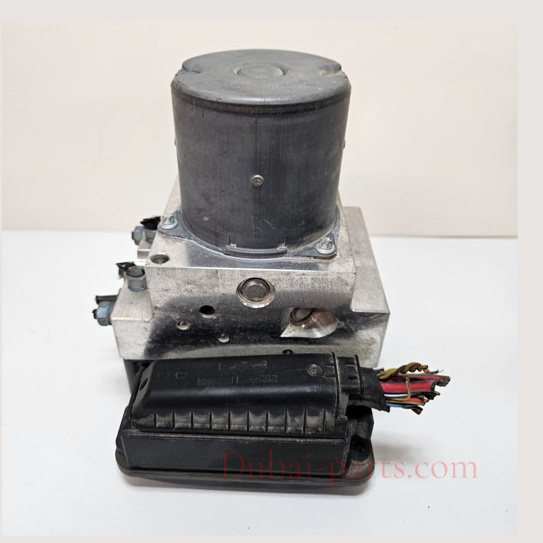 OEM BMW 5 Series E39 F10 F11 ABS Pump 6797040