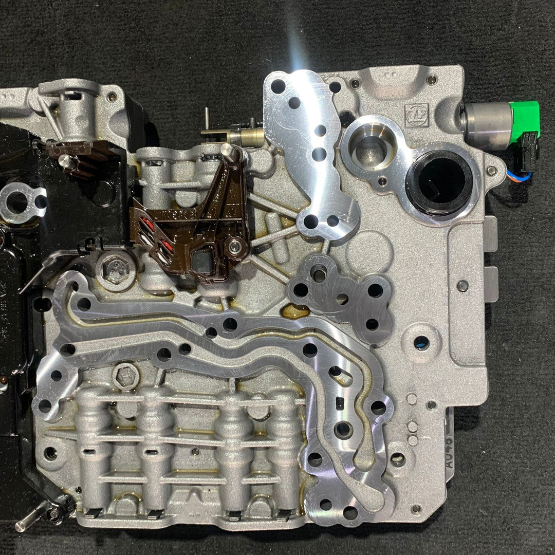 BMW F10 520I 528I N20 TRANSMISSION VALVE BODY GA8HP45 P/N 8632475