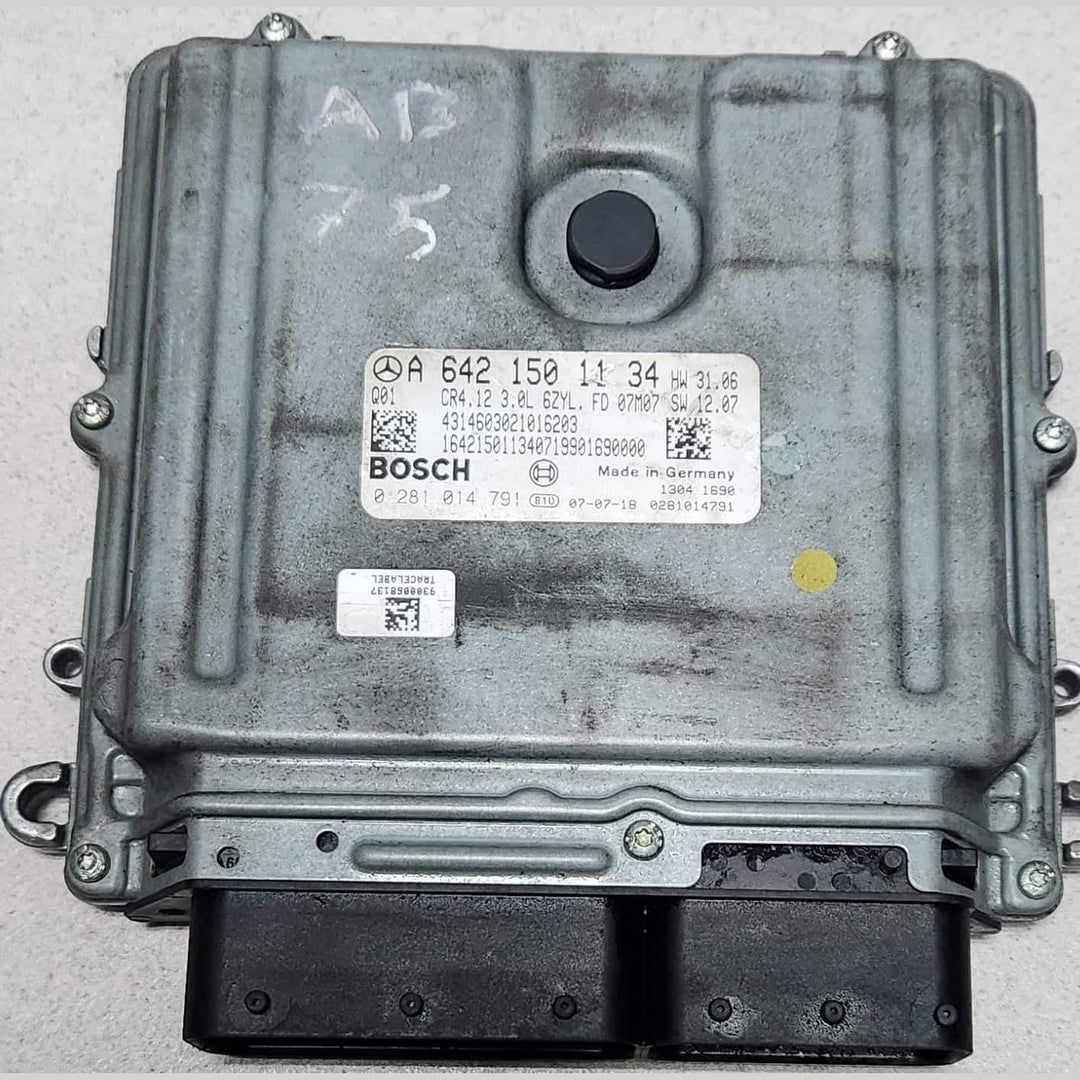 Benz Engine Control Unit A6421505834