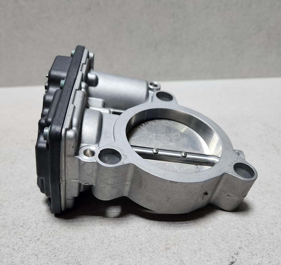 Genuine 2018-2020 BMW X2 Throttle Body 7619008 F48 G05 G07 G11 G1 G30 F90 F92