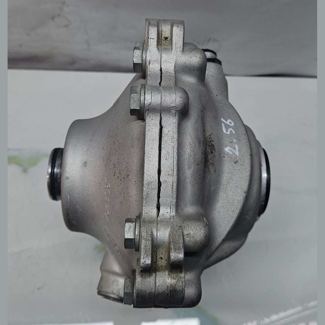 BMW G11 G12 G30 G31 F32 F36 7648878 Differential Front Axle Gearbox Ratio-2.56