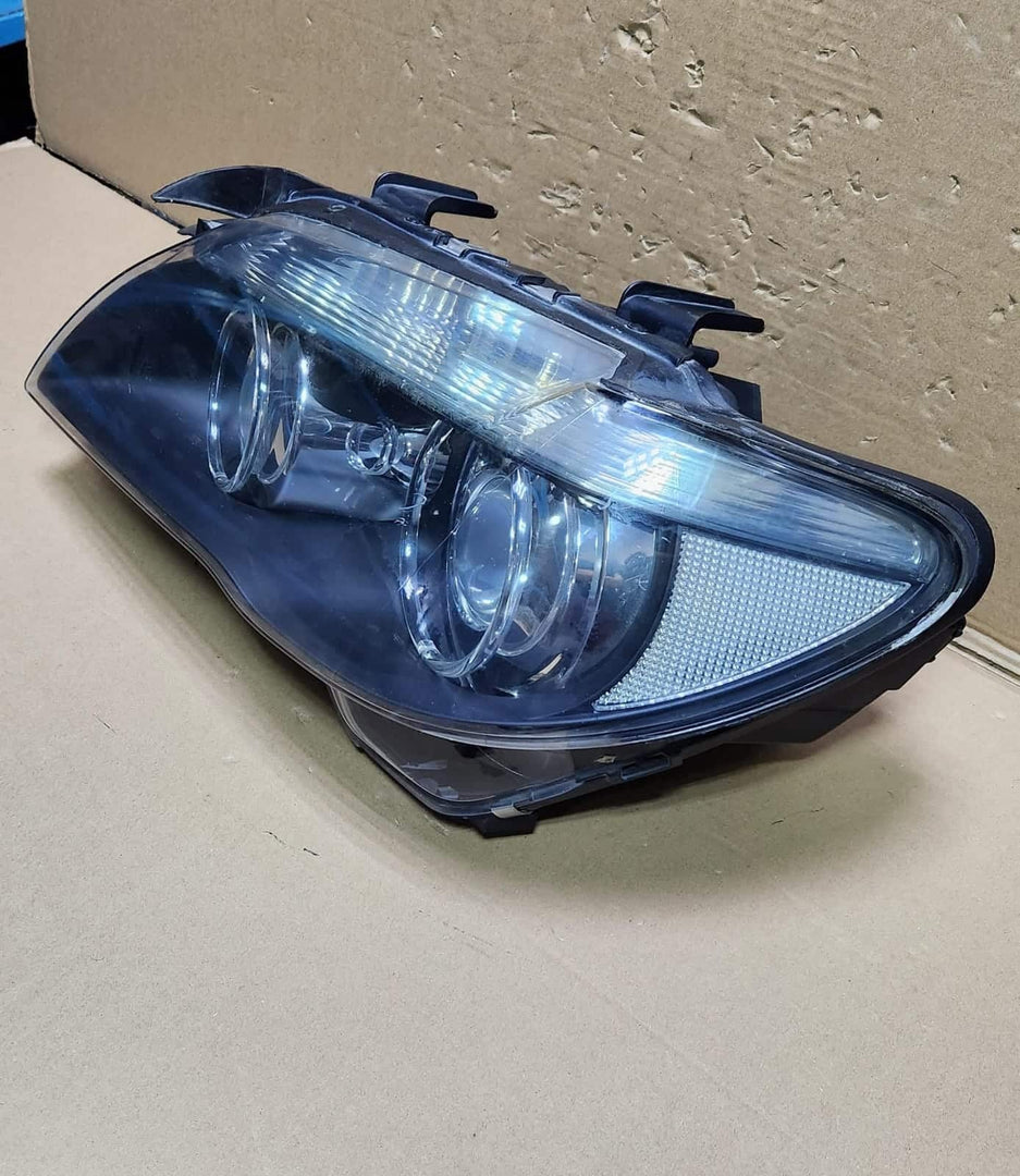 2006 BMW 750i Xenon Headlight 6937241 7 Series E65 E66 LCI Right side 