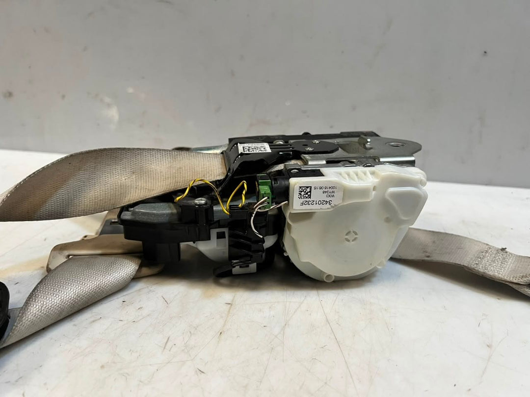 BMW 530  5 Series G30 G31 Front Seat Belt Right FR Tensioning System 34027306
