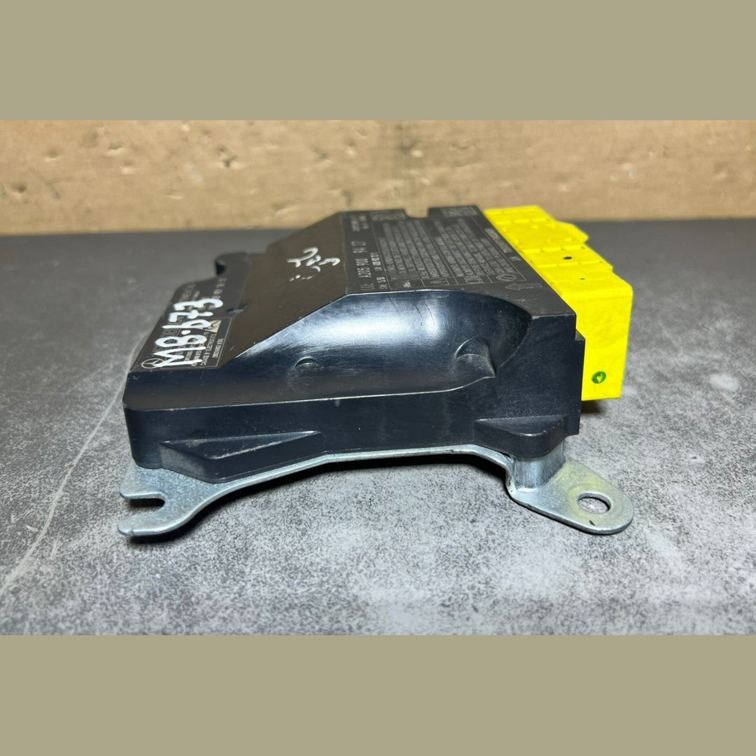 14-18 Mercedes W205 C-Class SRS Safety Restraint Control Module A205 9009427 OEM