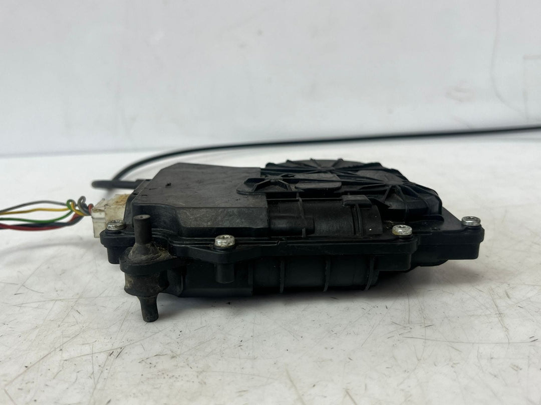 2010 BMW 550i F07 5 Series GT Trunk Lid Soft Close Actuator Motor 4329789 OEM