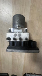 Load image into Gallery viewer, 2016-2019 BMW G11 G12 740i Abs Hydraulic Control Unit 6882933 OEM