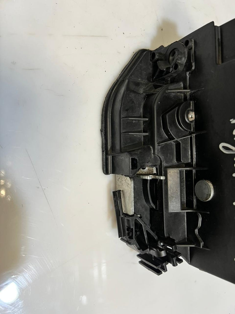 BMW E92 E60 E61 E65 E81 E87 E90 F20 Door Lock Actuator Front Right 7202144 OEM