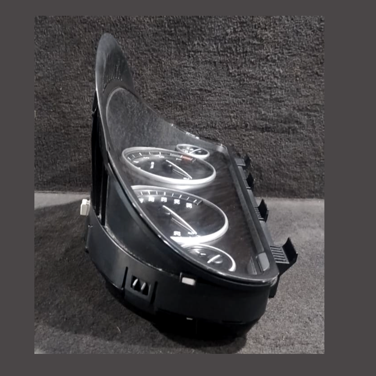 BMW F10 F11 F25 X3 E-SERIES INSTRUMENT CLUSTER (KM/H) P/N 9291408-01