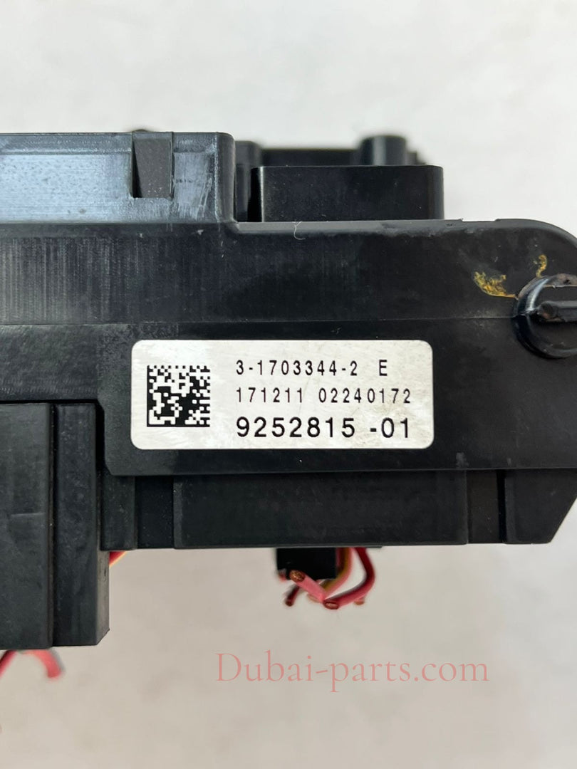 2008-16 BMW 535i F10 F11 F12 F13 F01 Front Power Distribution Box 9252815 OEM
