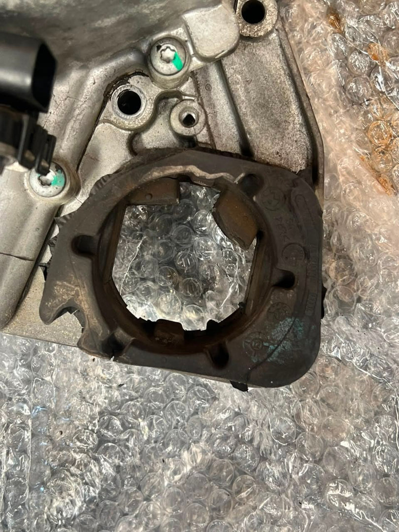 2009-2012 BMW X5 E70 and X6 E71 DISTRIBUTOR Transfer Case 7635753 OEM