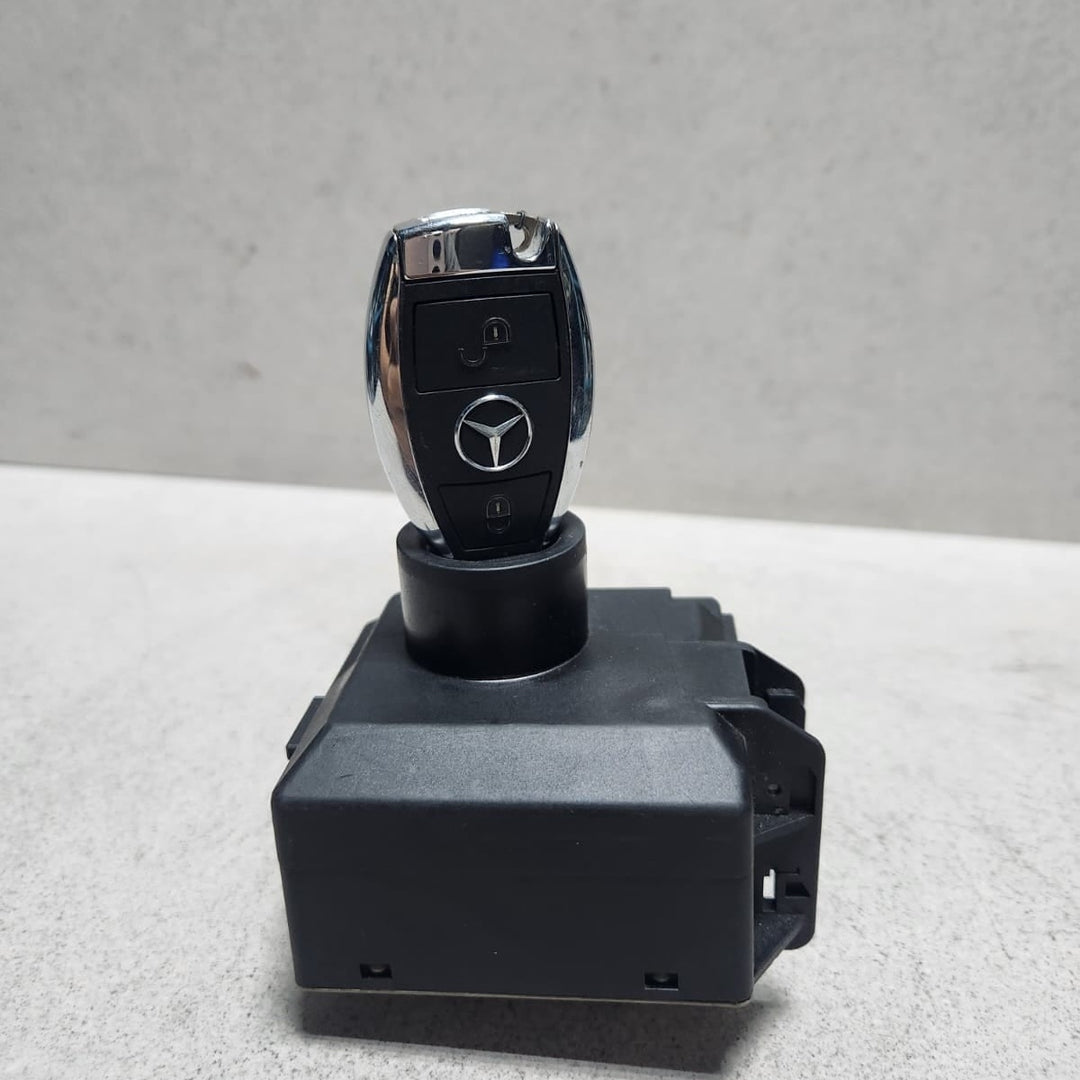 2013 Mercedes-Benz B250 Ignition Switch Module A2469059900B