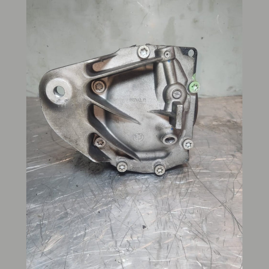 2012-2016 BMW 320i Rear Differential Carrier 7612164 F30 318i B38 3.15