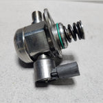 Bild in die Galerieansicht laden, 2012-2018 Mercedes-Benz CLS550 High Pressure Fuel Pump A2780701101