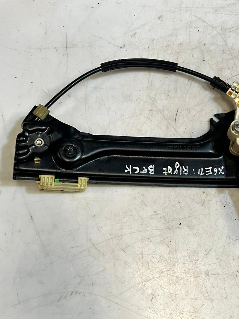 2008-2014 BMW X6 E71 RIGHT Rear Window Regulator With Motor 7179602 OEM
