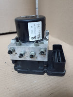 Load image into Gallery viewer, 2005-2007 BMW 3 Series E90 E91 E92 E93 330i 335i 330d ABS Pump/Module 6776069