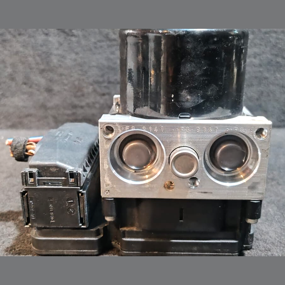 BMW f30 320i 1 SERIES F20 2012 1.6 PETROL ABS PUMP CONTROL MODULE UNIT 6857324