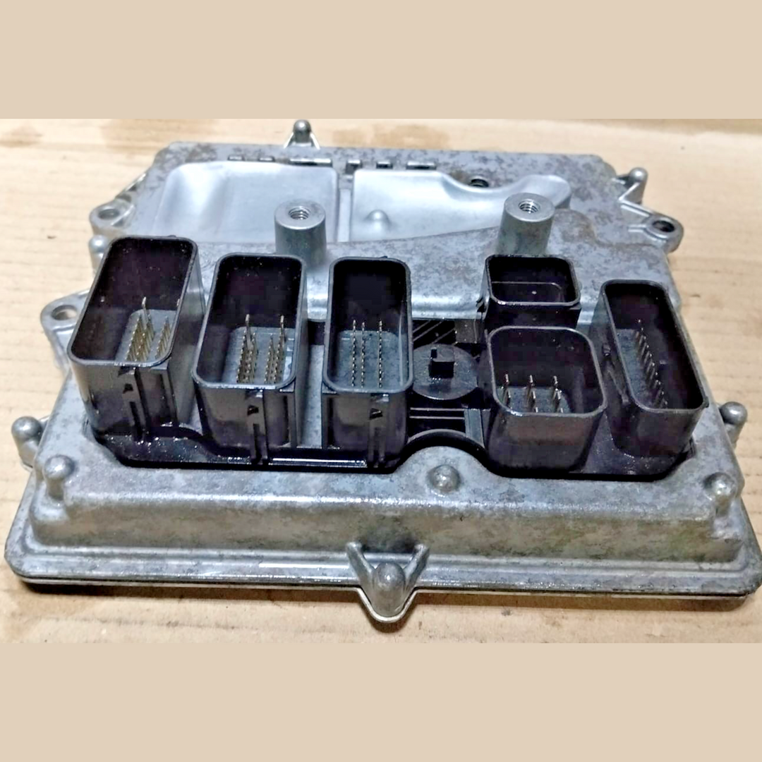 Engine control unit (ECU) for BMW 2 Coupe F87 2015  DME 8693361