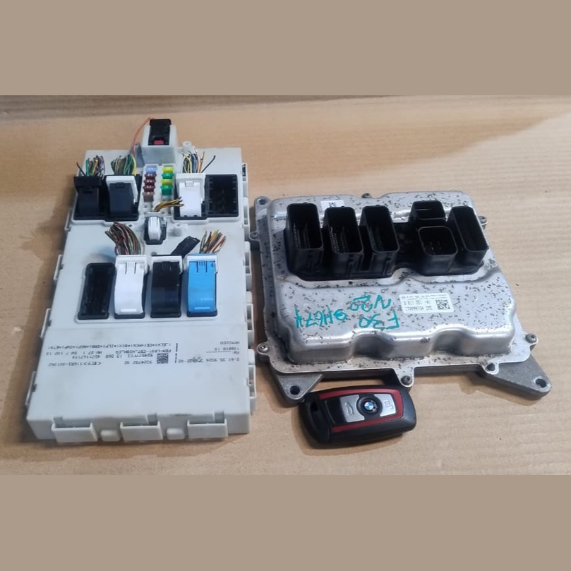 BMW OEM N20 F20 F21 F30 F31 F32 F10 ECU ENGINE CONTROL UNIT KIT  +KEY- 8617551