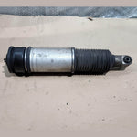 Bild in die Galerieansicht laden, 2002-2005 BMW 745i Air Suspension Shock Absorber RHS 6758574 7 Ser E65 E66 E67