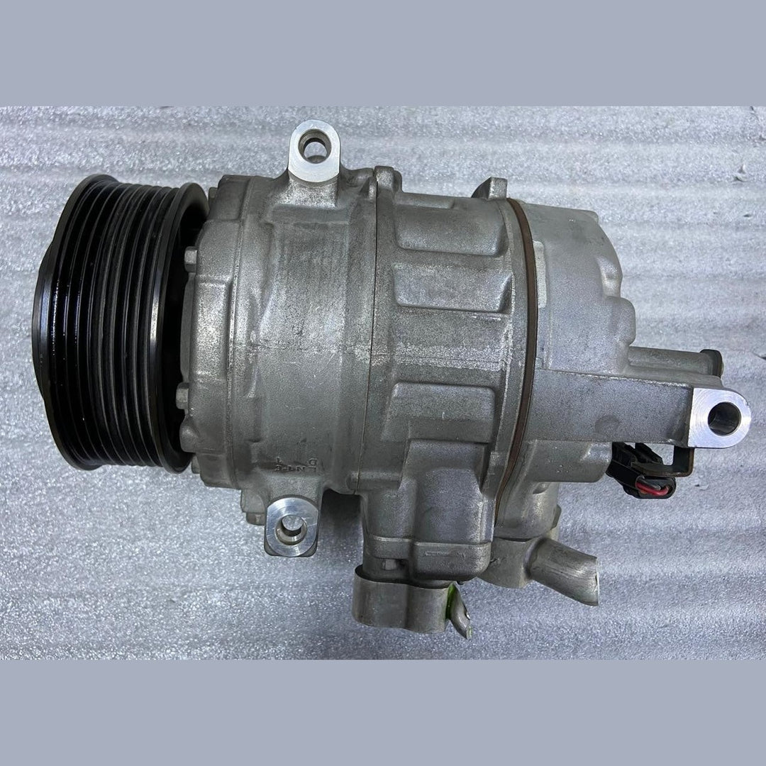 OEM BMW X3 F25 A/C AIR CONDITIONING COMPRESSOR 9217869 DENSO