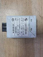 Bild in die Galerieansicht laden, 96-02 BMW Z3 Oil Level Temperature Sensor Control Unit 1438022