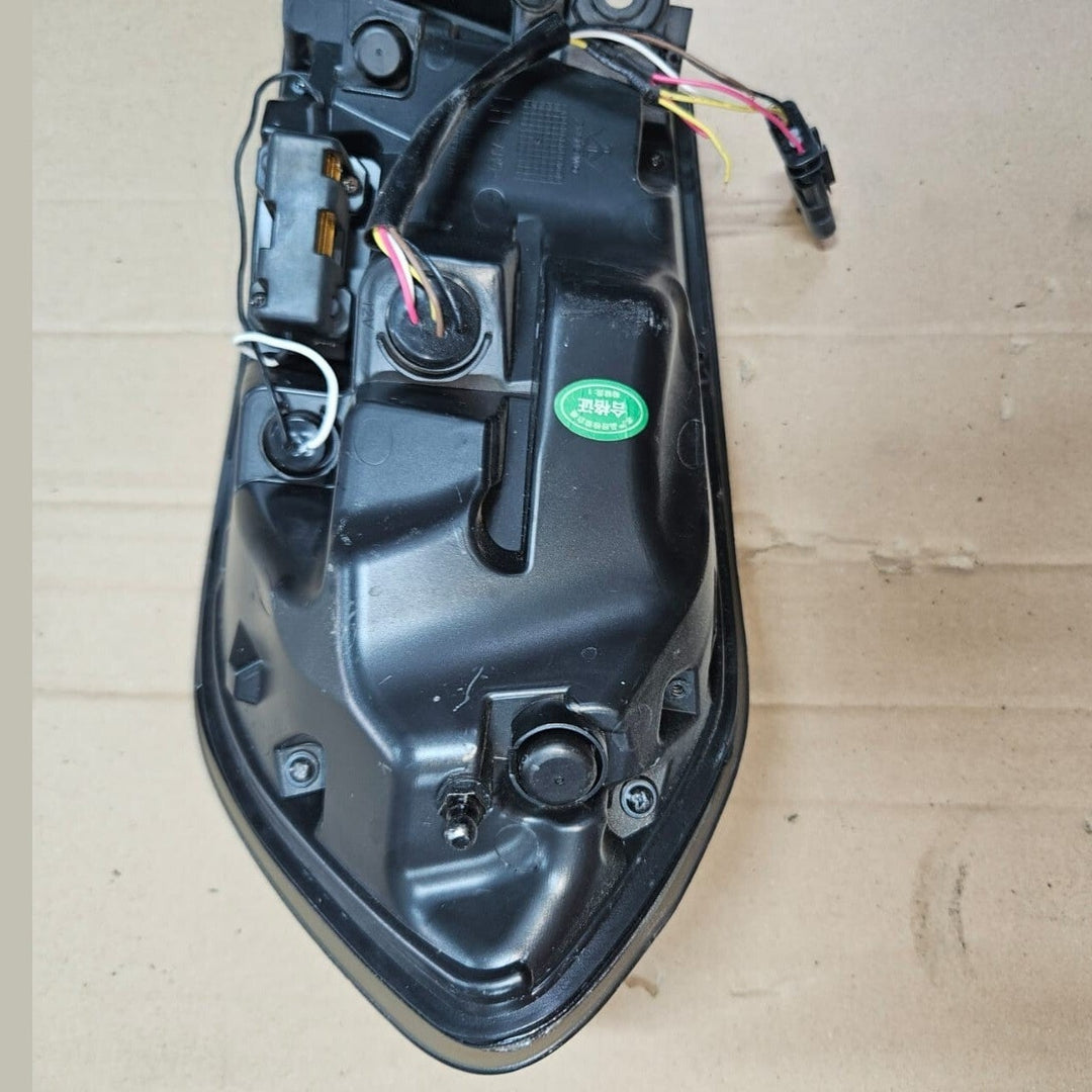 AFTERMARKET BMW M4 TAIL LIGHT LEFTT SIDE USED ITEM F32 2013