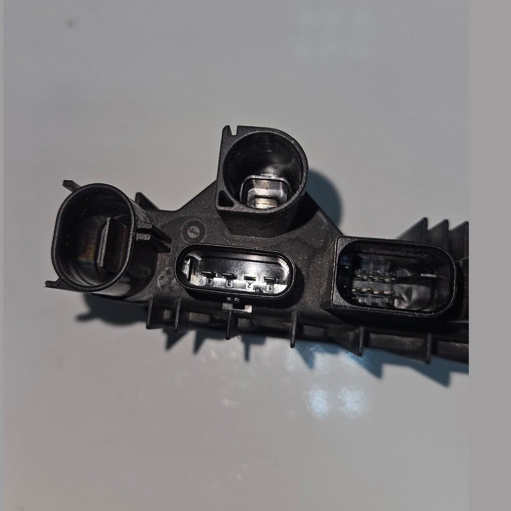 2017-2022 BMW X5 Integrated Power Supply Control Module 8583091