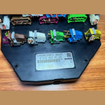 Bild in die Galerieansicht laden, 10-16 Mercedes-Benz W212 W204 Front SAM Module Relay Fuse Box A212 9009025 OEM
