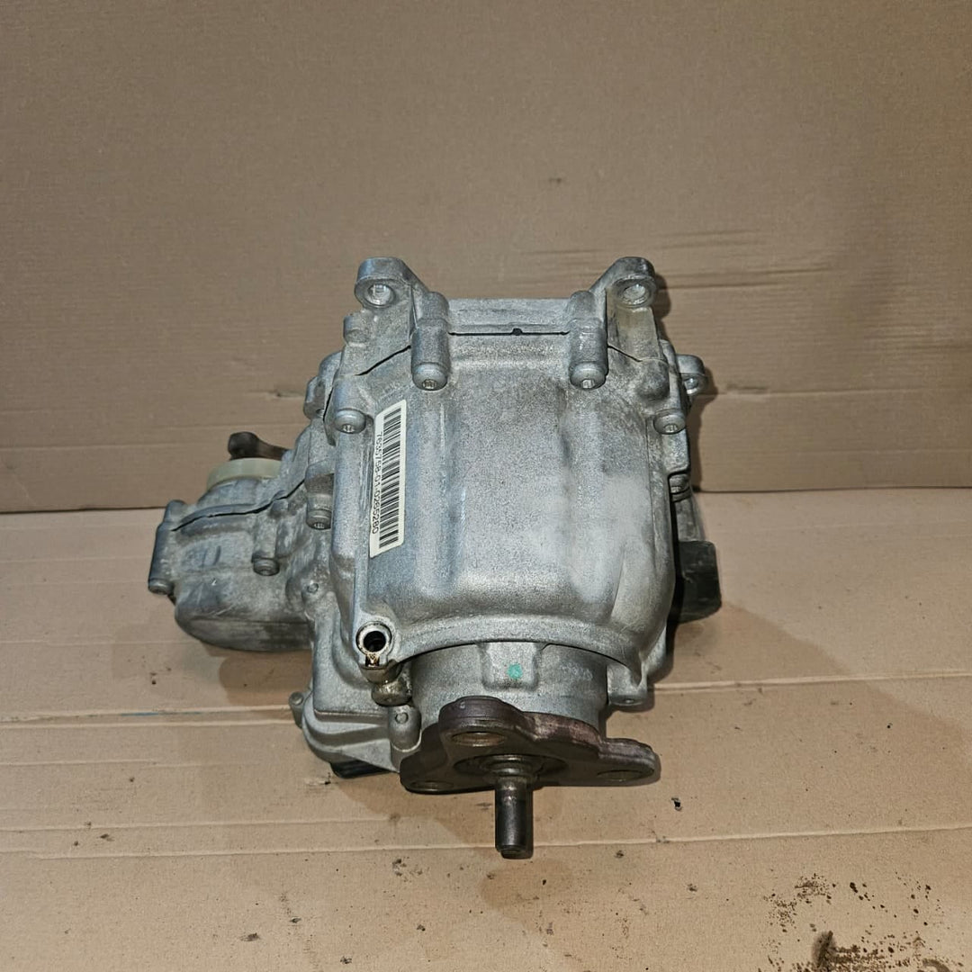 2011 BMW X1 E84 and X3 Transfer Box ATC35L 7635758 OEM