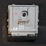 Load image into Gallery viewer, BMW 5 7 SERIES F01 F02 F10 F07 N57D30A ENGINE CONTROL UNIT ECU ONLY -  8509757