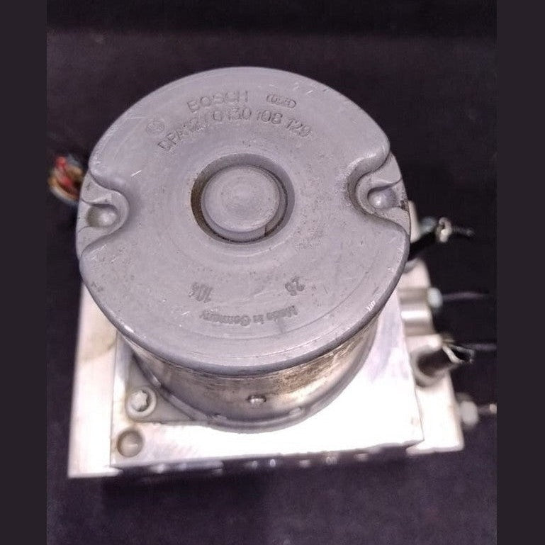 2009-2012 BMW 550i 750i ABS PUMP MODULE COMPUTER CONTROL 6851390 OEM