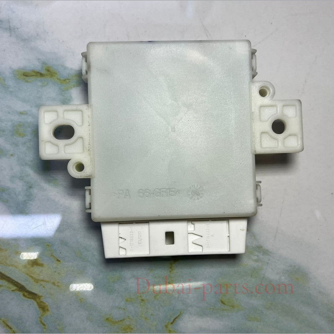 Mercedes Parking Sensor Control Module A2044401001 C-Class W204