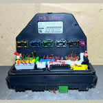 Load image into Gallery viewer, 10-16 Mercedes-Benz W212 W204 Front SAM Module Relay Fuse Box A2129006924 OEM