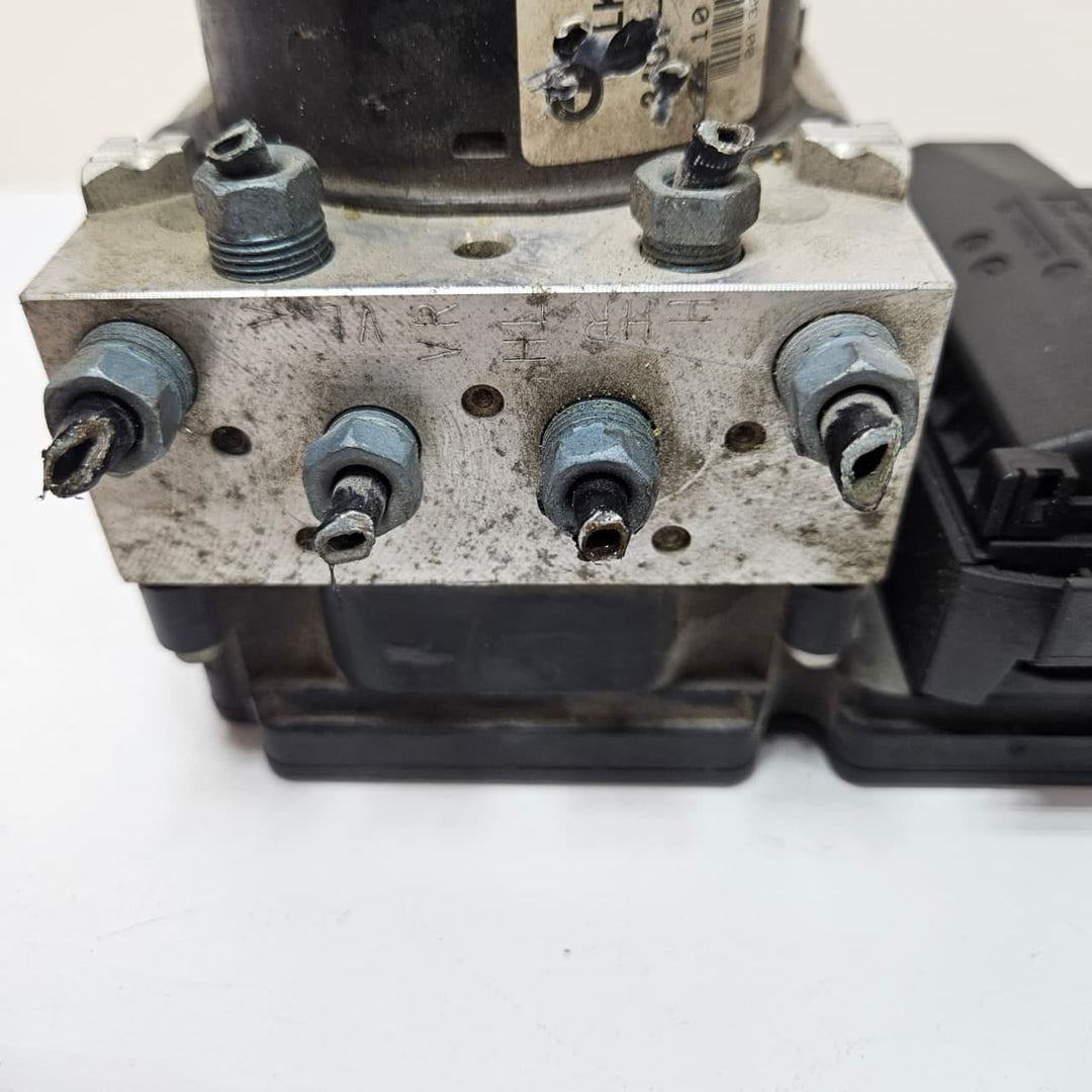 2012 BMW 3 Series F30 328i Abs Anti-Lock Brake Pump Control Module Unit 6857324