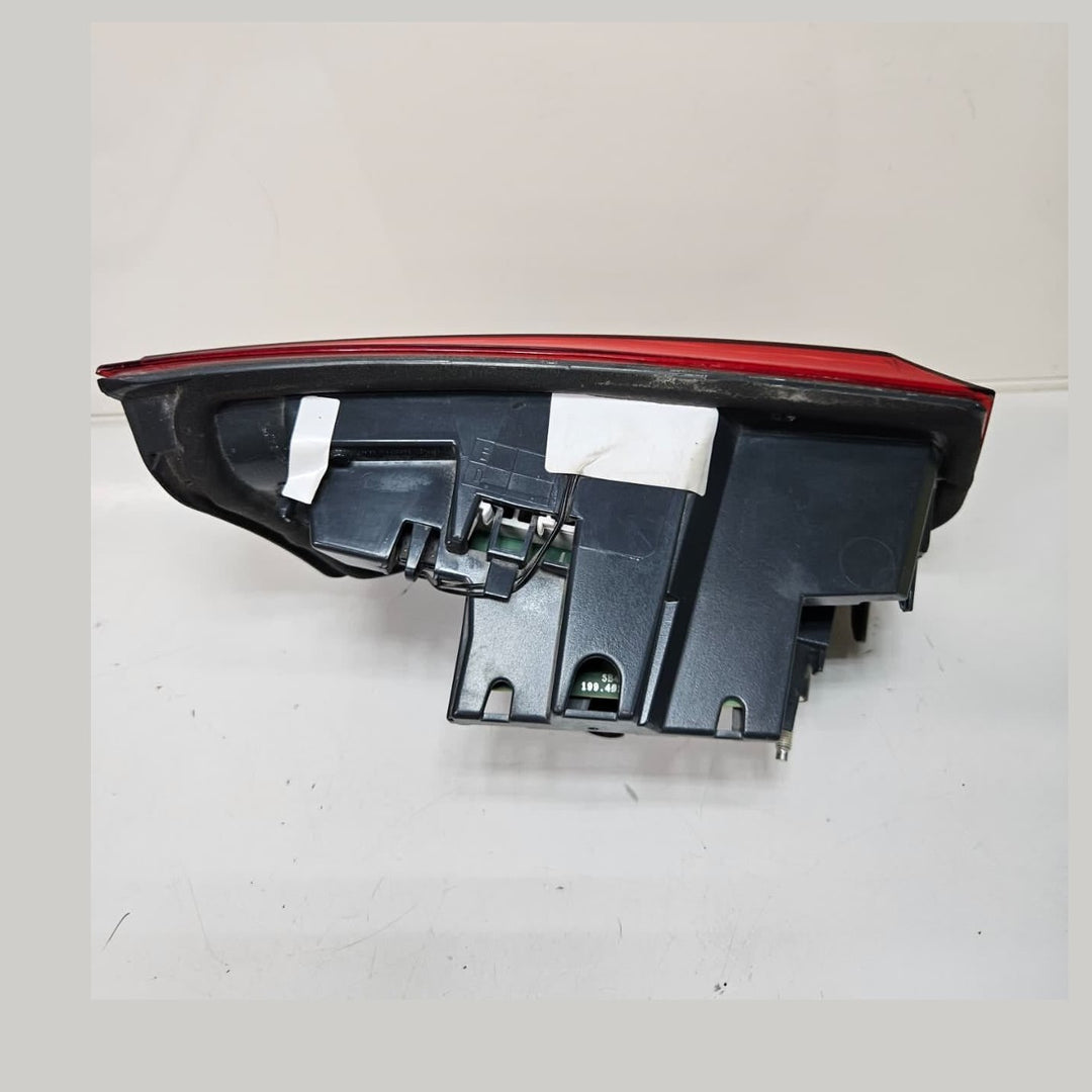 7369120-BMW 3 Series F30 F31 F35 LCI M3 F80 Rear Inner Taillight Right Side OEM