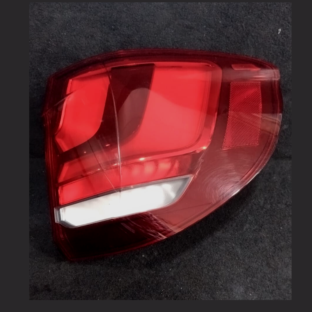 BMW X5 F15 F85 brake light LED taillight brake light rear right 7470886