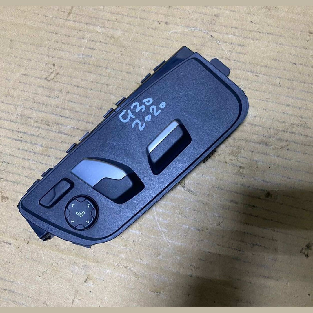 2018-2023 BMW 540i Seat Adjustment Power Control Switch 9458828 G30 G31 5 Series