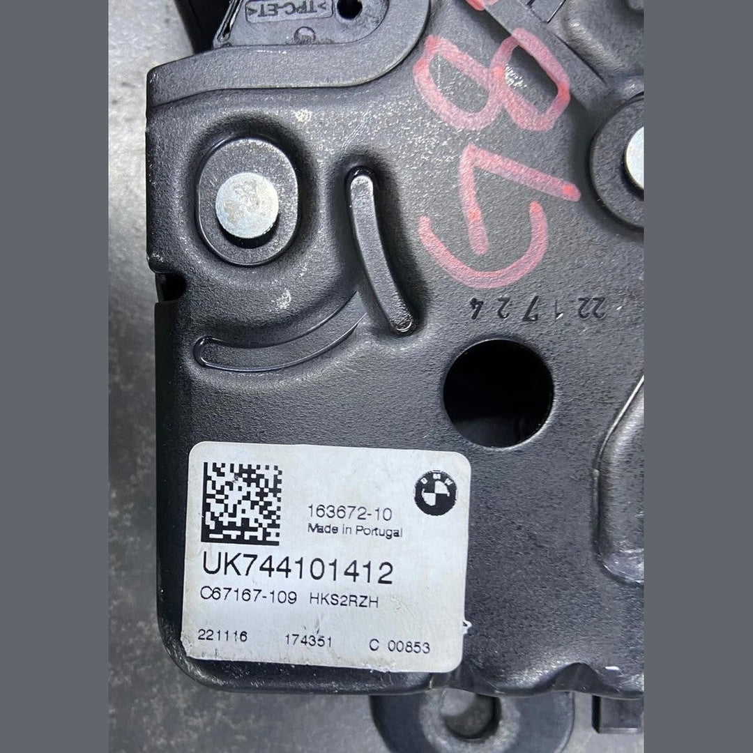 OEM 2015-2023 BMW 530i 540 M5 M8 G12 G80 Trunk Lid Lock Latch 7441014